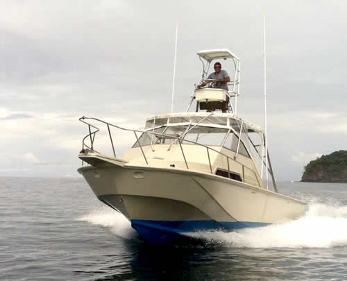 Captain Nayo fishing boat Papagayo cr