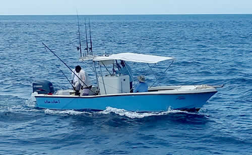 Papagayo fishing boat