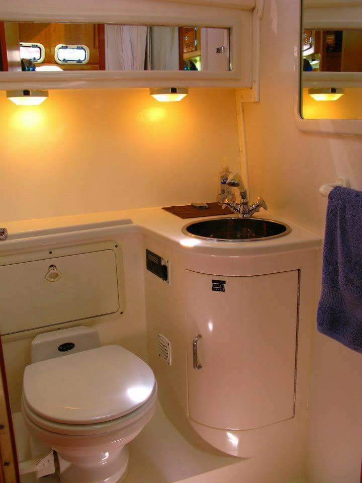 Fish tale II boat Cabo boat