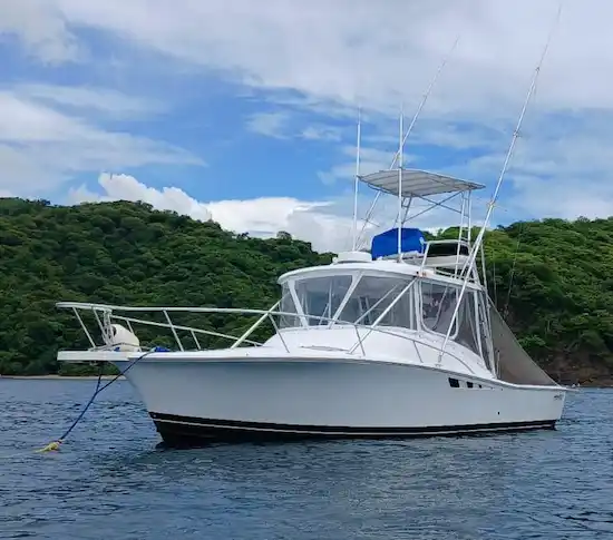 Luhrs fishing boat Flamingo beach