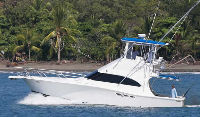 Ryand Lindy fishing boat at El Jobo beach Costa Rica