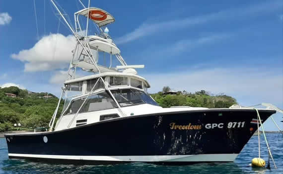 Freedome fishing boat papagayo