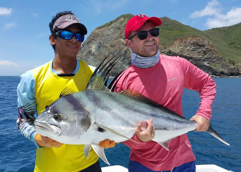 Fishing the Bat islands Guanacaste