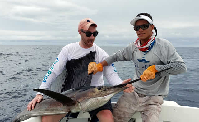 deep sea fishing near riu palace costa rica